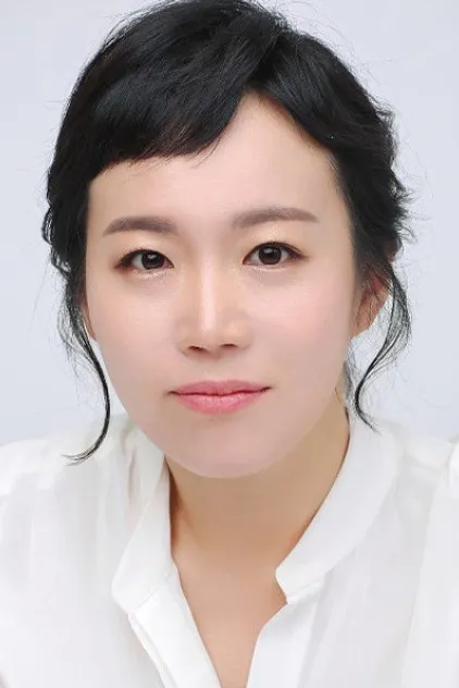 Joo İn-young