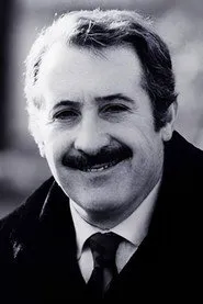 Romolo Valli